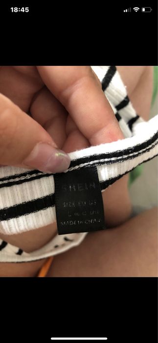 Vestido branco e preto da SHEIN