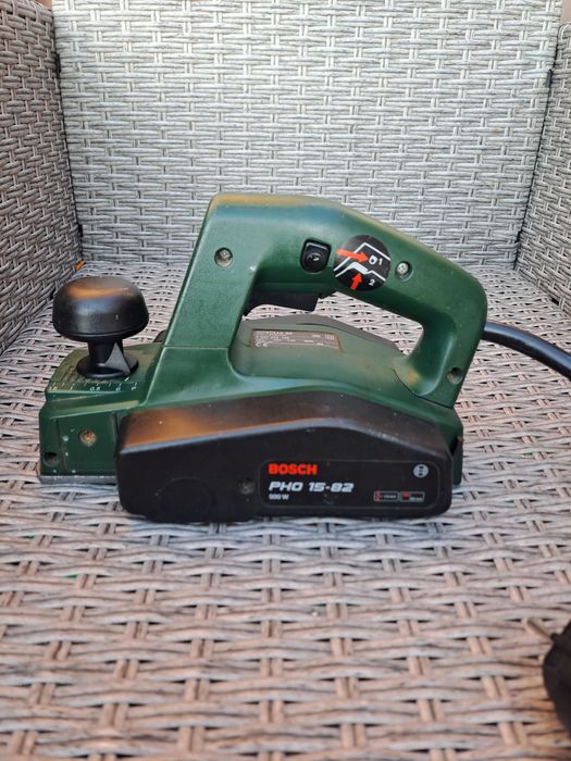 Strug elektryczny Bosch