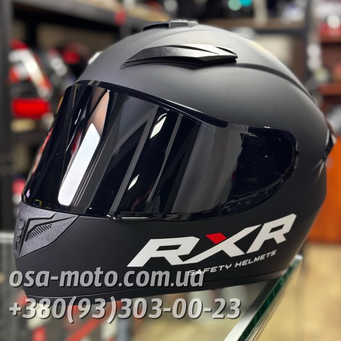 Мотошлем черный матовый с черным стеклом Шлем  черный шлем чорний мото