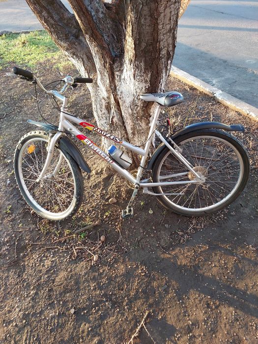 Велосипед взрослый Bianchi 760 rs также можно и подростку колёса 26.