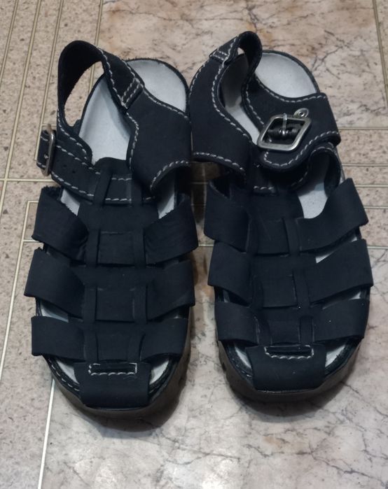 Замшевые босоножки  Kickers