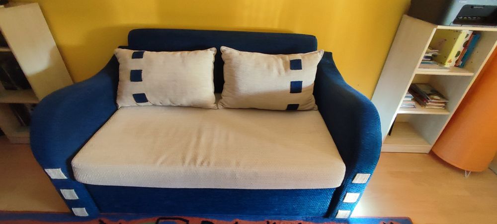 Sofa kanapa dwuosobowa z funkcją spania