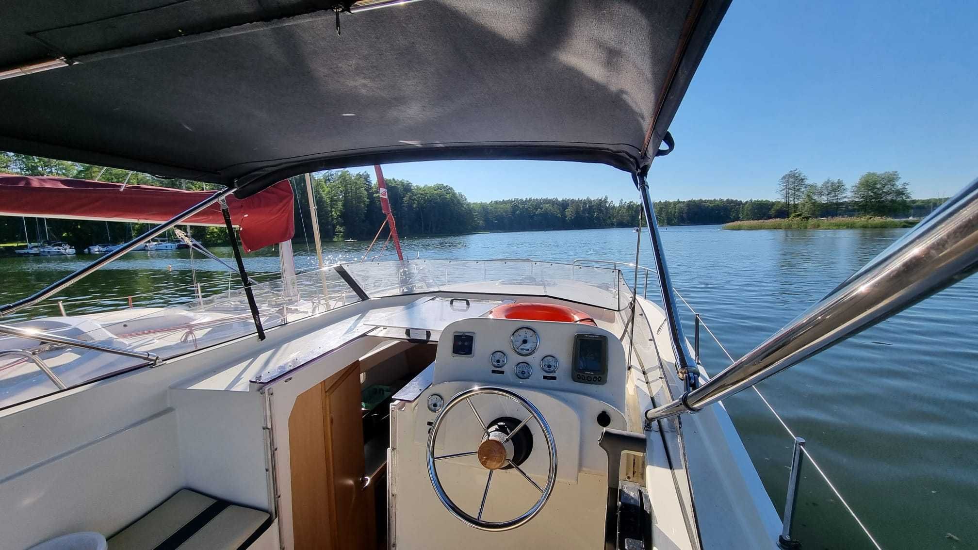 Czarter Nautika 830, 830MC, Endorphinna 22, Sedna 26, Bełdany Ruciane