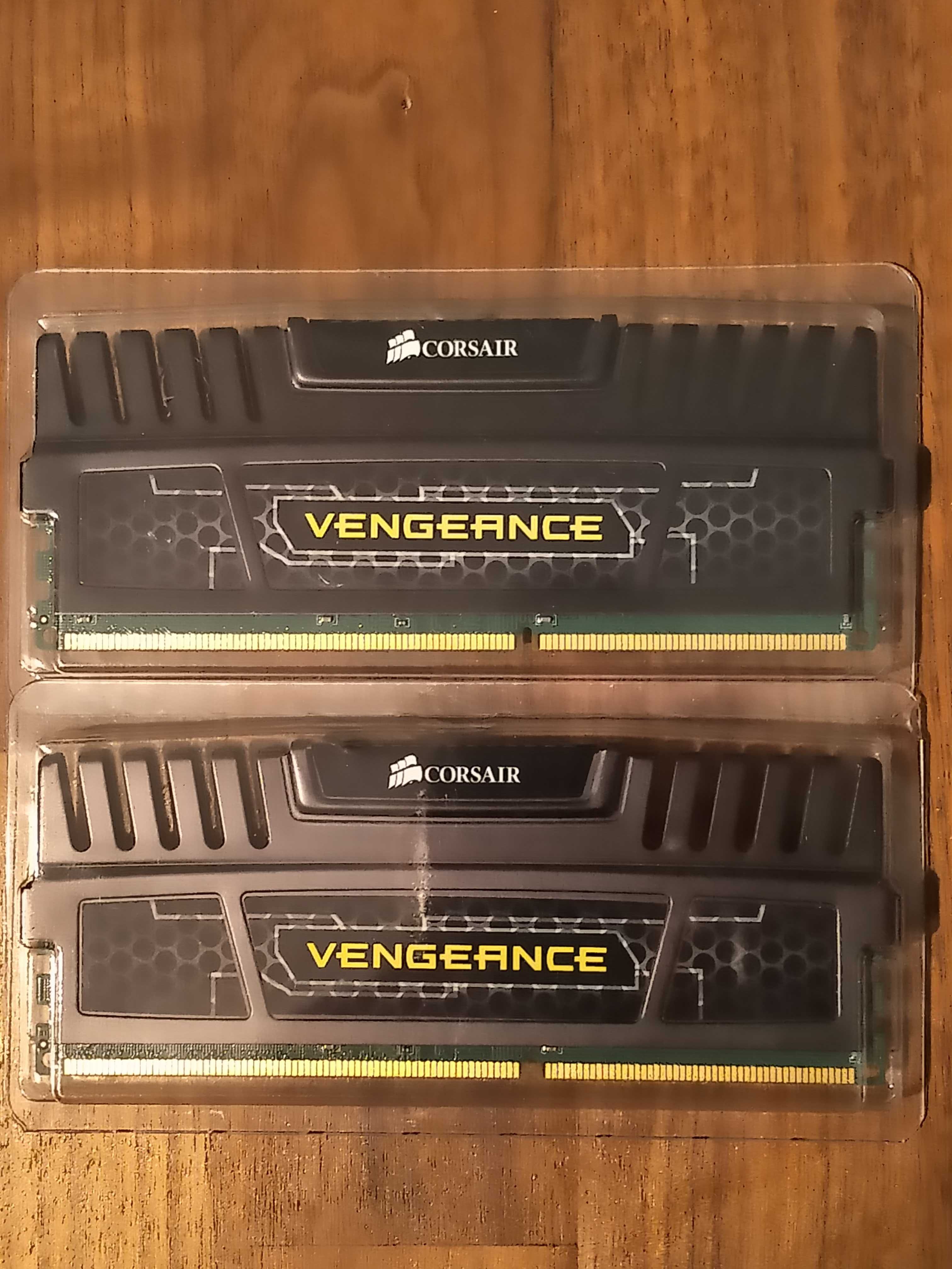 Corsair Vengeance pamięć RAM DIMM DDR3 8GB (2x4GB) 1600MHz CL9