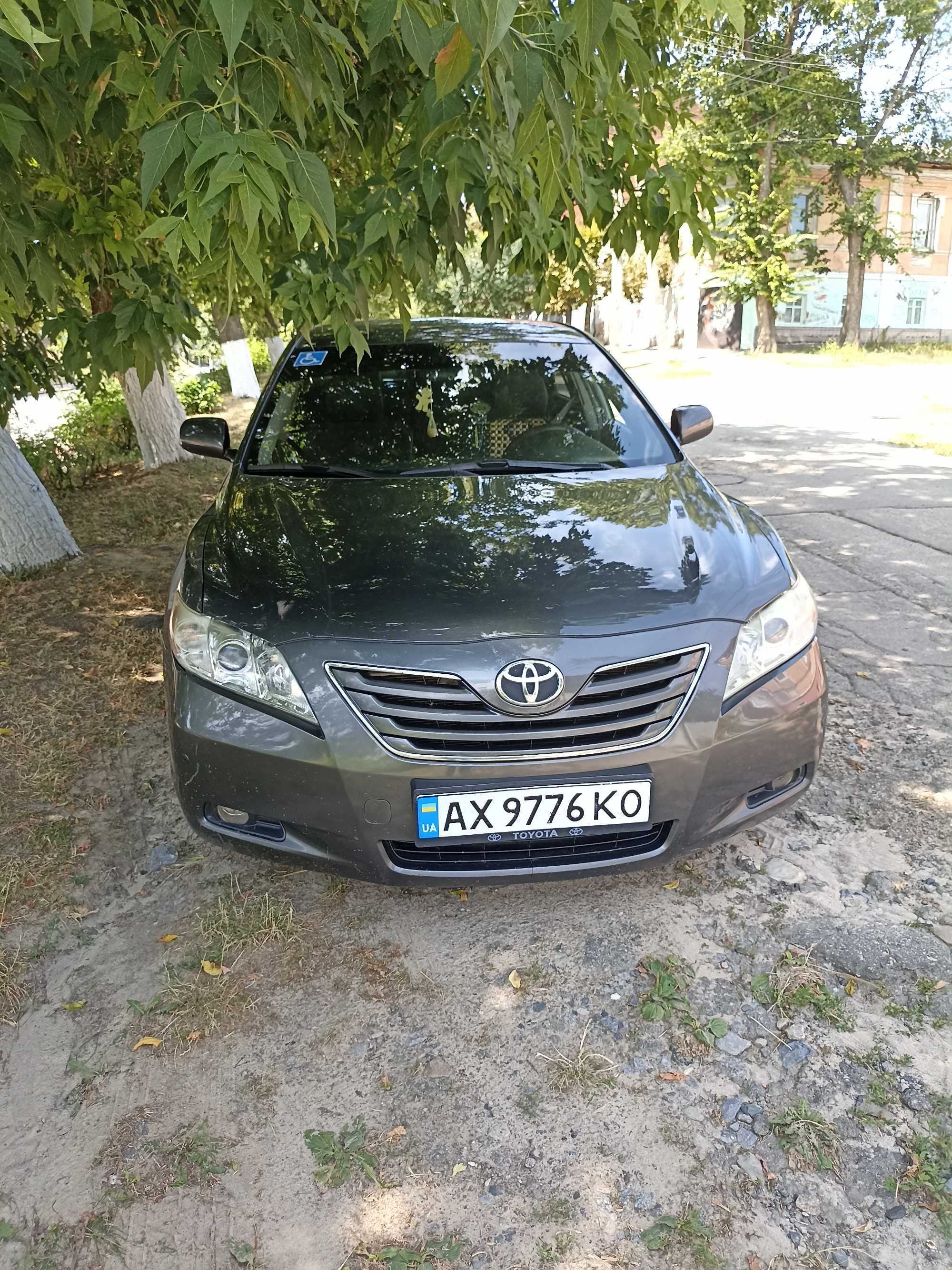 Toyota Camry 40 другий власник