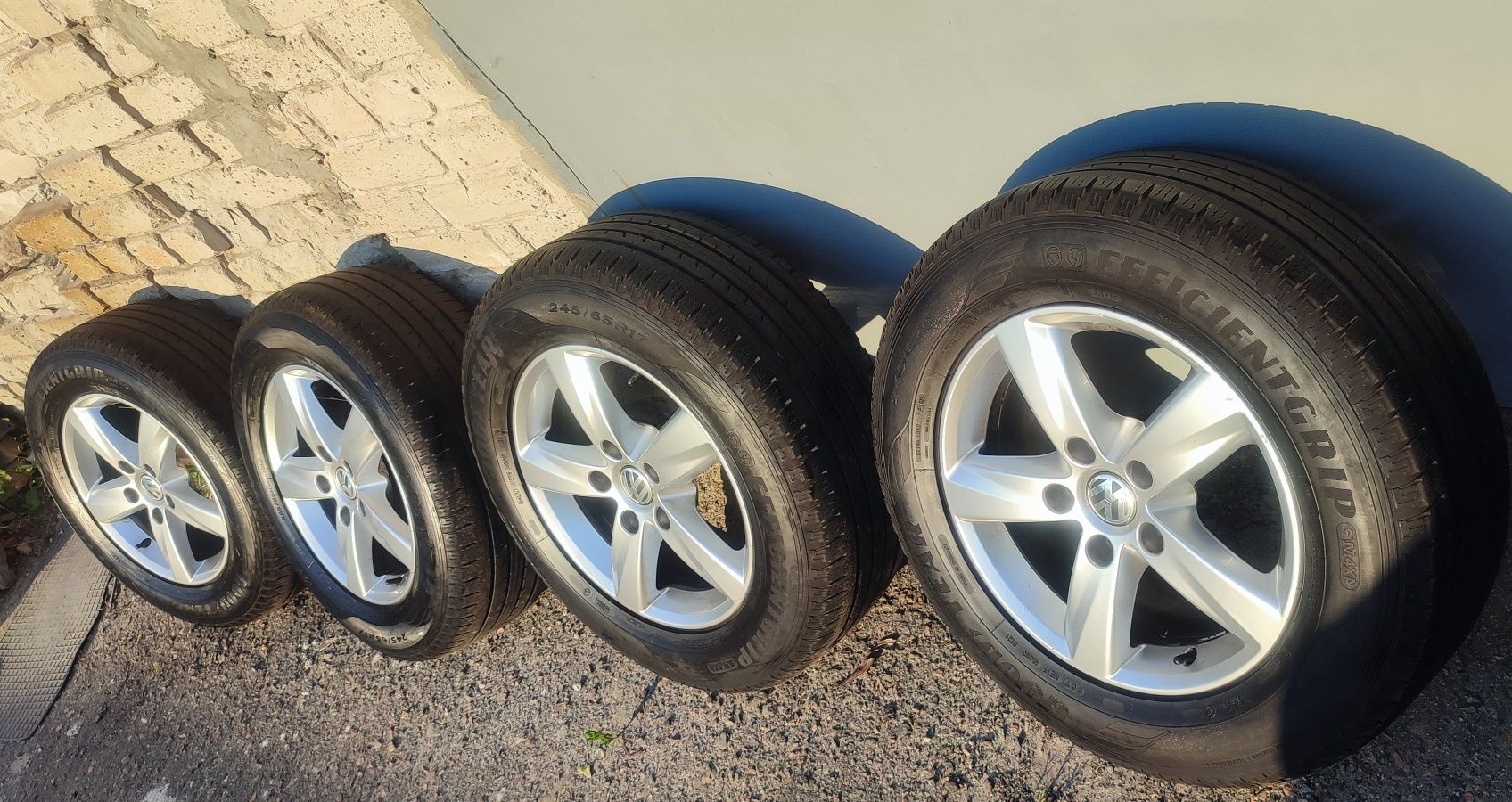 Шини з Дисками 245/65 R 17 Good Year для Volkswagen Touareg