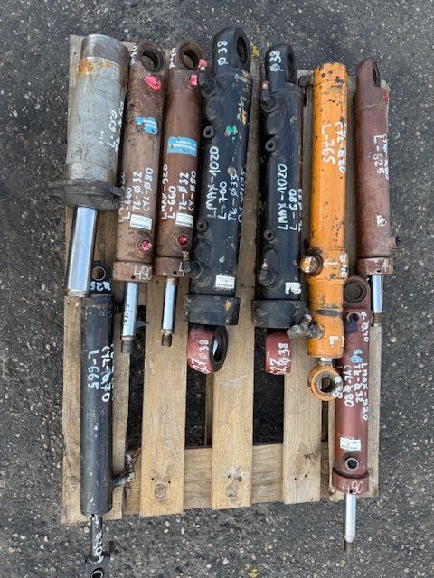 siłownik hydrauliczny komplet paleta używany
