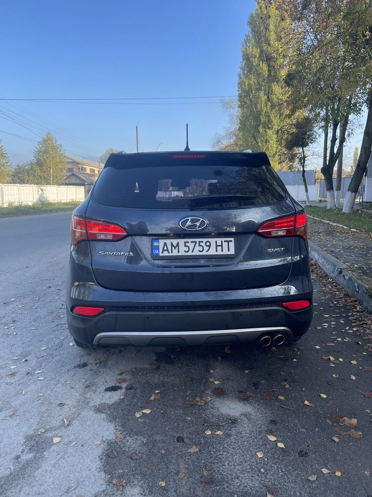 Продам Hyundai Santa Fe