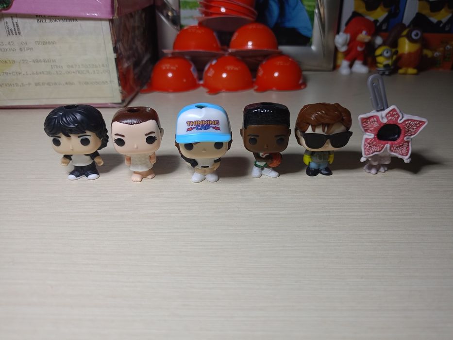 Обмен фигурок очень странные дела