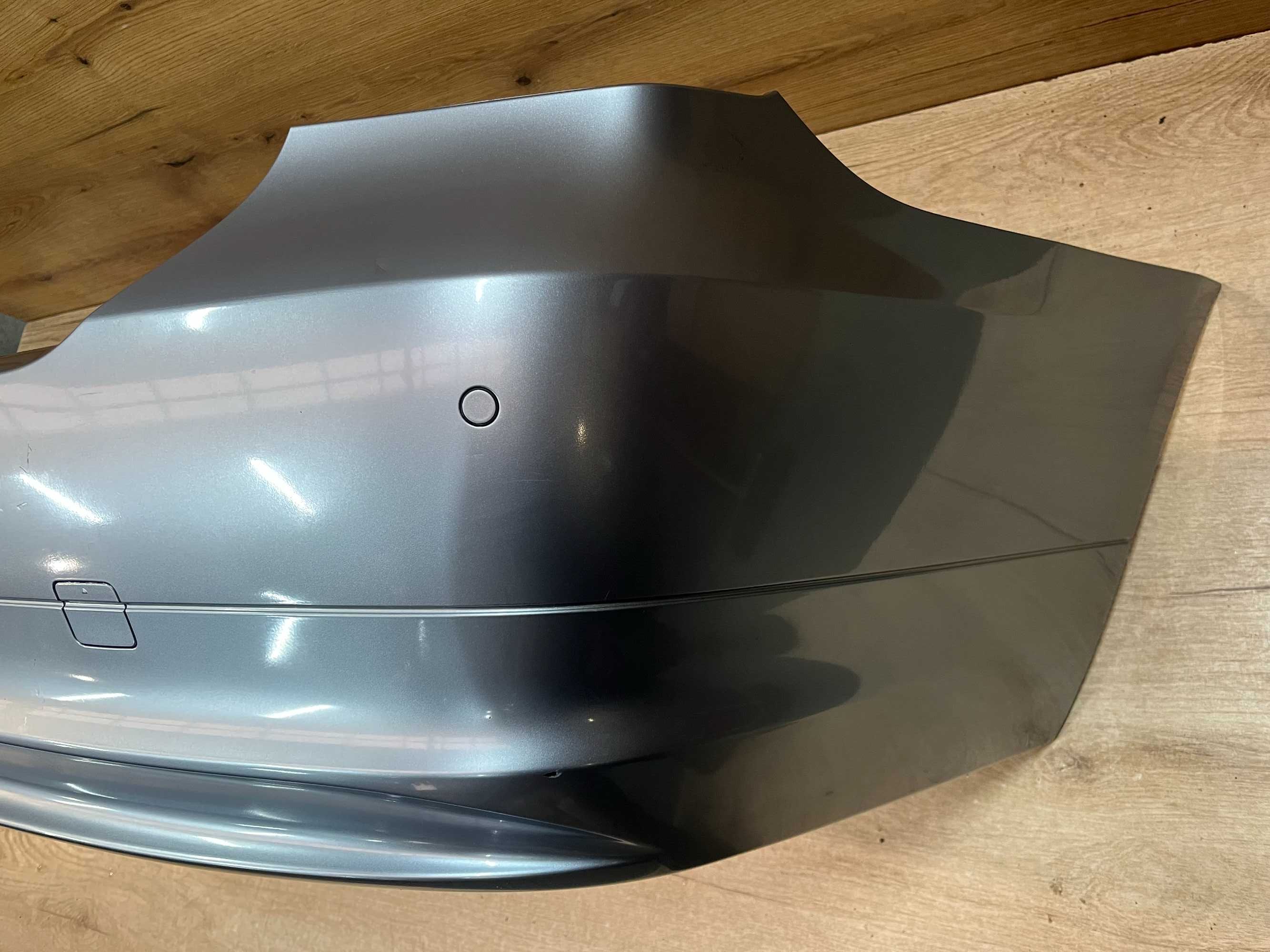 Zderzak tylny Bmw E90 Sedan 4x pdc kolor blue water
