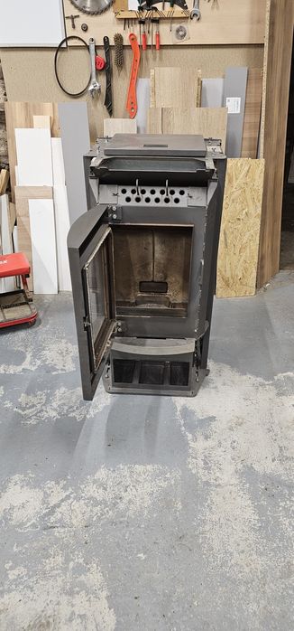 Piec,kominek na pellet 8kw