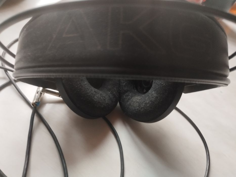 Sprzedam słuchawki AKG