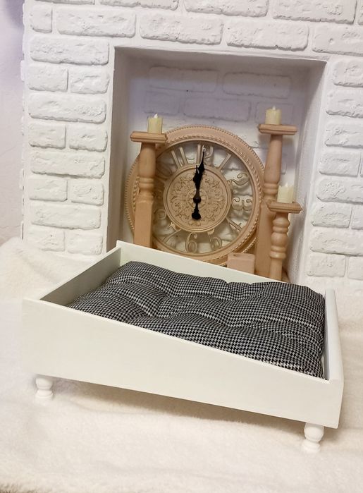 Лежанка дерев'яна, лежанка для кота, лежанка для собак