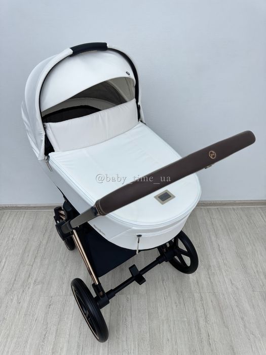Cybex Priam 4.0 Rose Gold&Off White коляска Сайбекс Пріам 2025