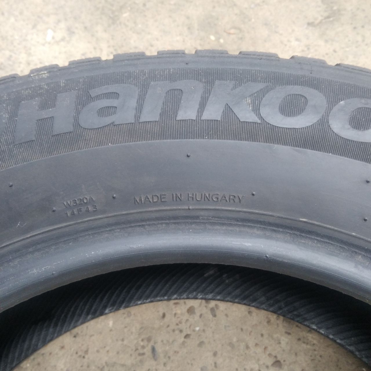 Шини 225/65 R17 Hankook M+S 2016рік