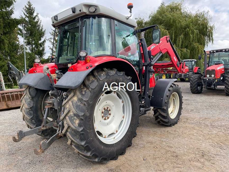 Massey Ferguson 5613 Dyna4, 2015r z ładowaczem MF956
