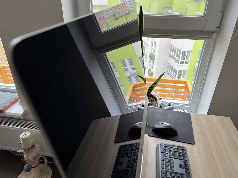iMac 27” 2020 / i5 3.3 / 72ram / 512ssd