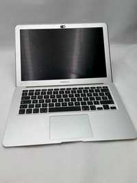 MacBook Air 2014 13 " A1466 i5 4 GB / 128 GB