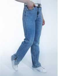 Стрейчевые джинсы с разрезами внизу высокая посадка батал denim co
