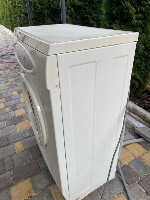 Продам стиральную машинк Samsung s821  3,5 кг