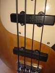 Gitara basowa fretless Vintage bartolini pickup Badass bridge