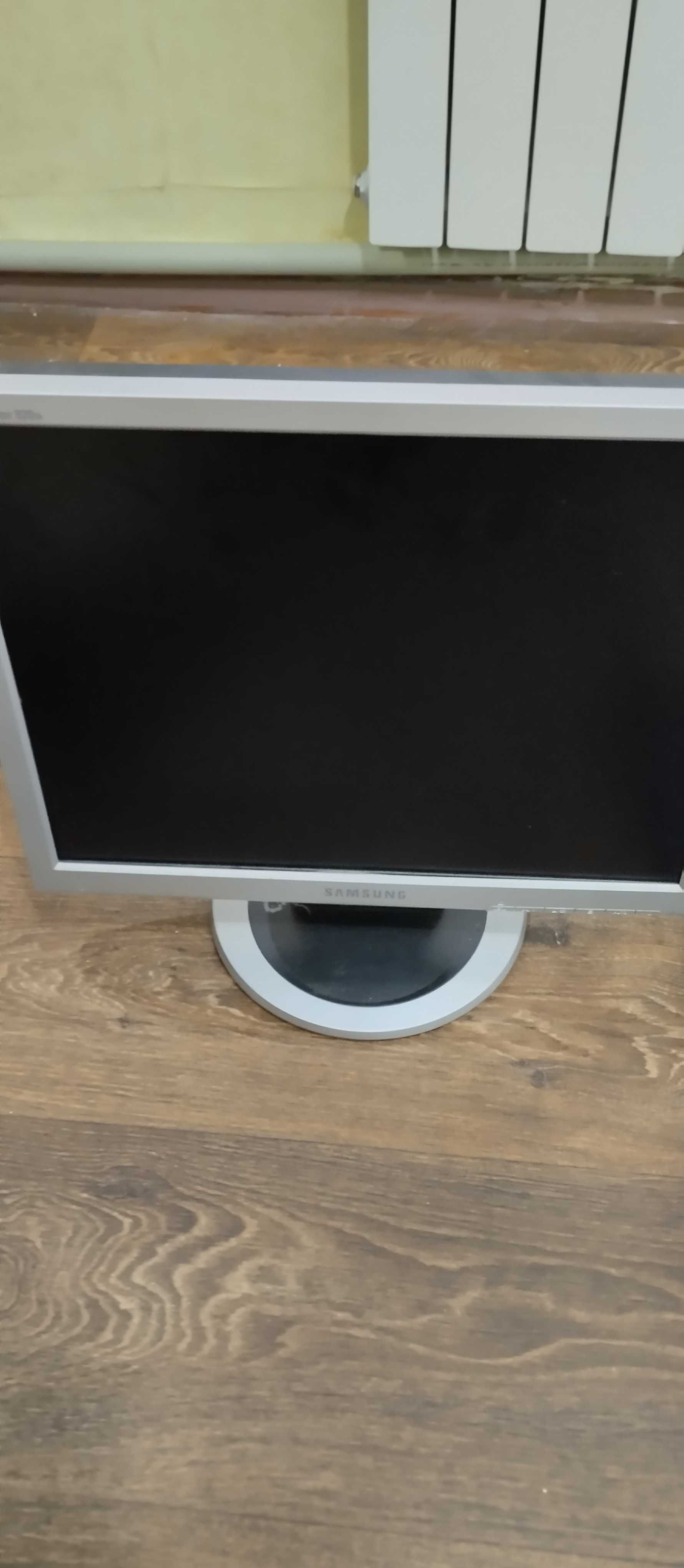 Монитор Samsung 920n