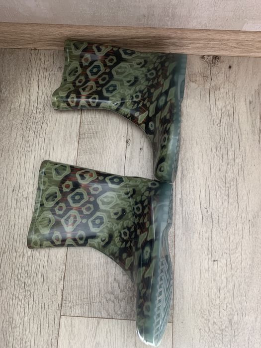 Резинові нові р 39 чобітки