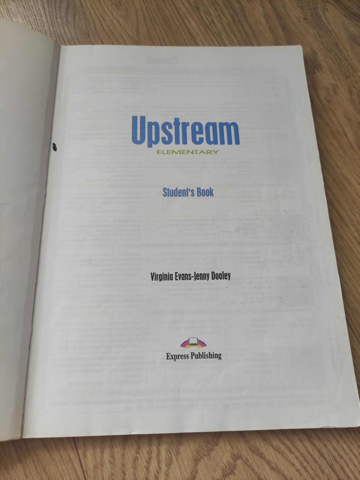 Upstream elementarny student's book