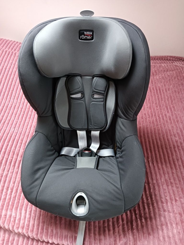 Fotelik samochodowy britax römer