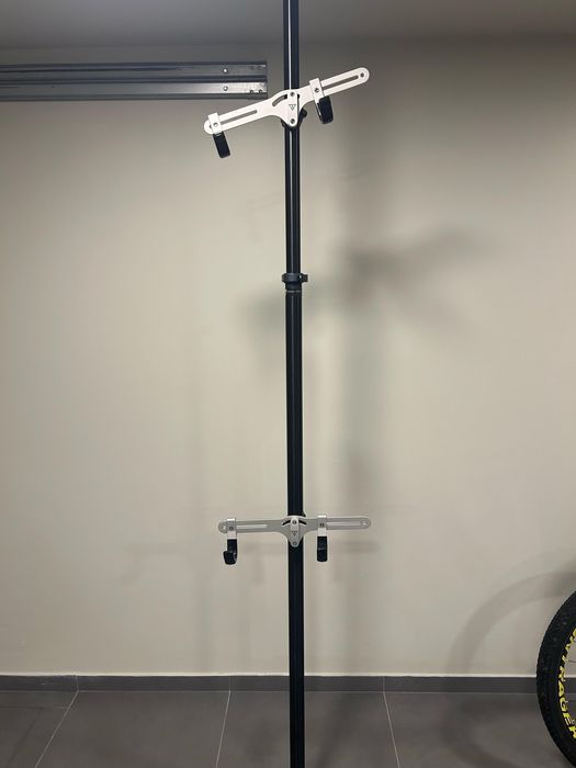 Suporte Topeak Vertical para 2 bicicletas