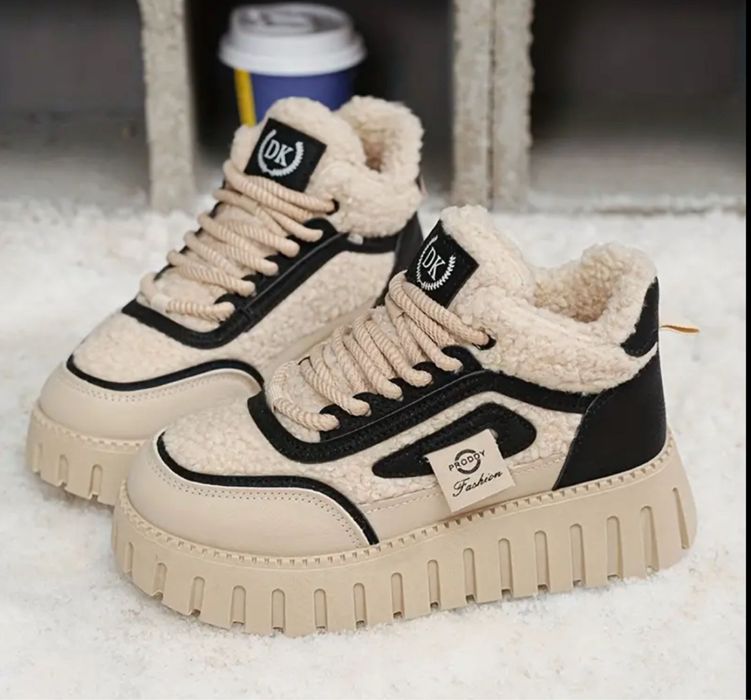 Damskie Zimowe Buty Sniegówki na Grubej Platformie