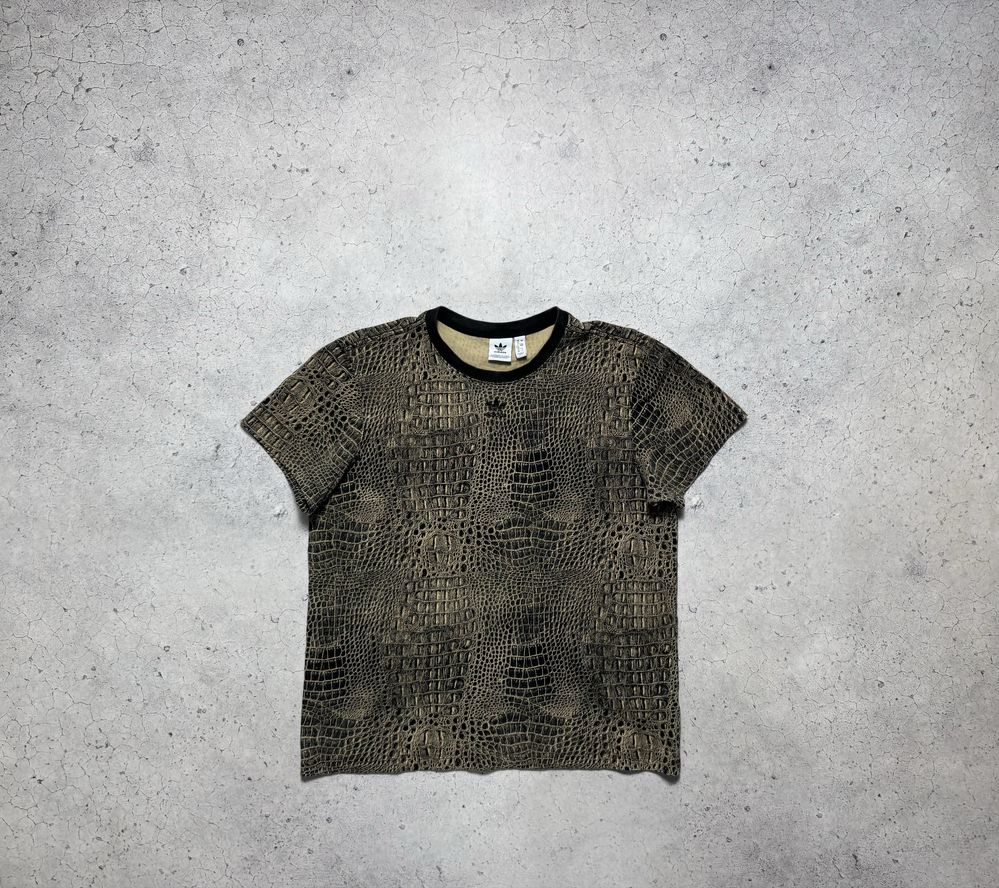 Женская Футболка Adidas Originals Оригинал Идеал  S-M