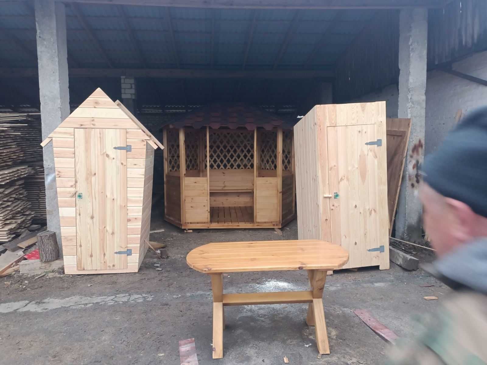 Кришка колодязя,  туалети,  вулики