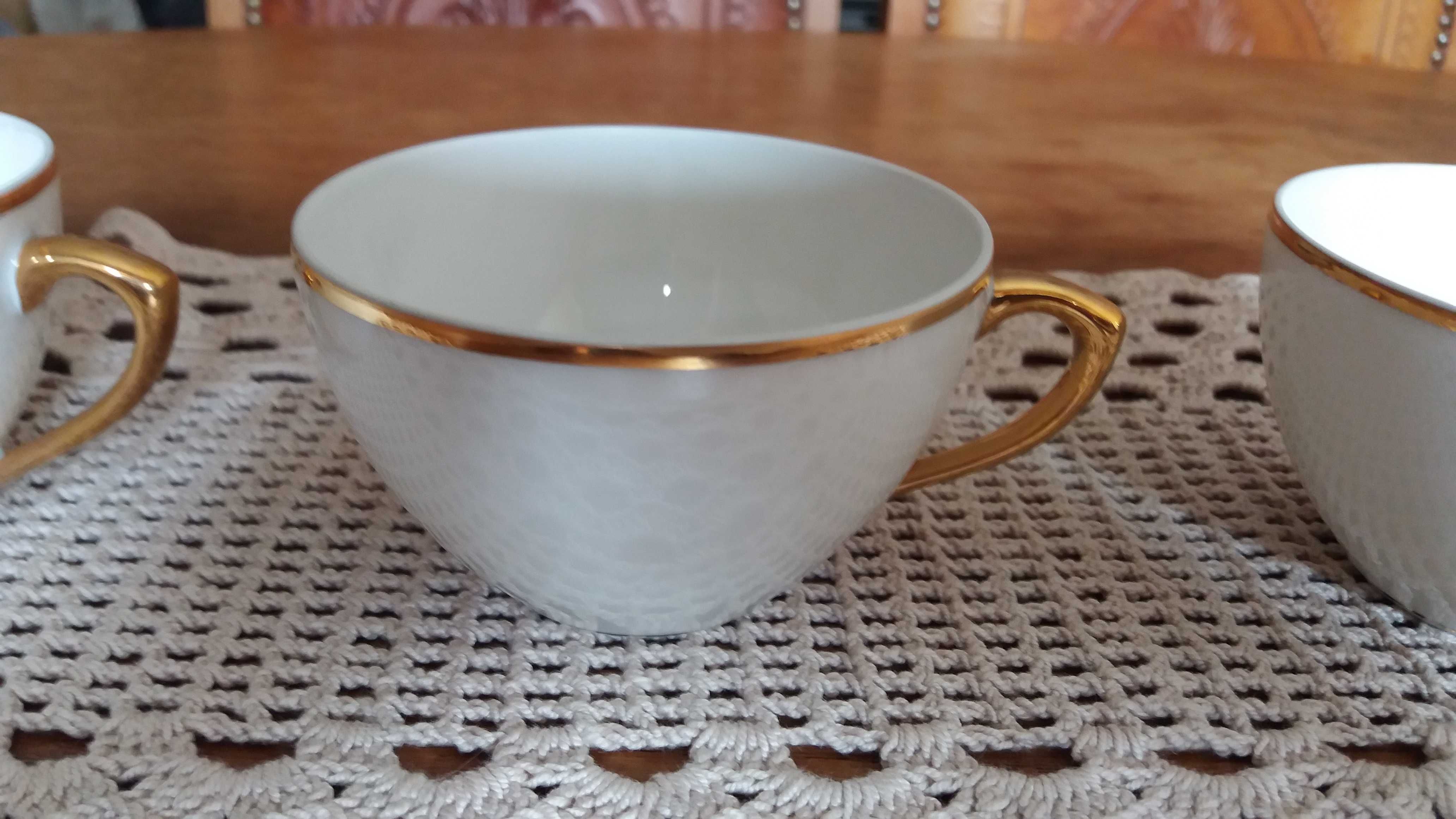 Chávenas de Porcelana da Vista Alegre Fio de ouro "Ler na Descrição"