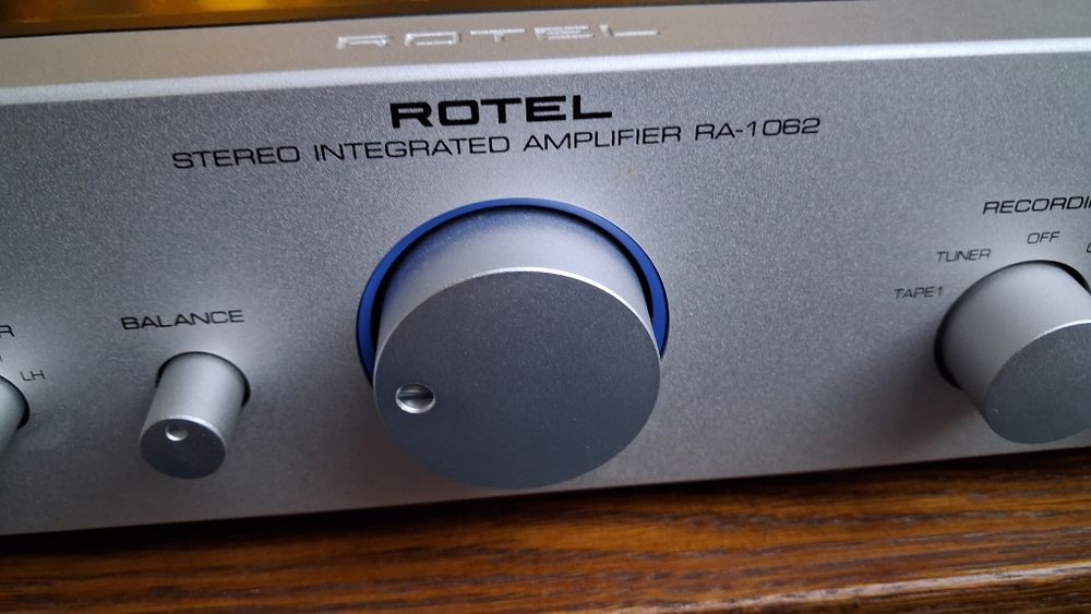 Wzmacniacz ROTEL RA-1062