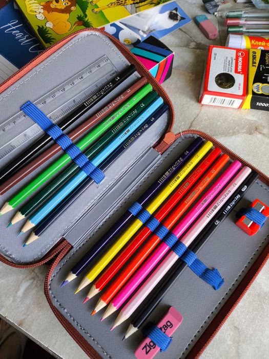 Канцтовары тетради картон карандаши