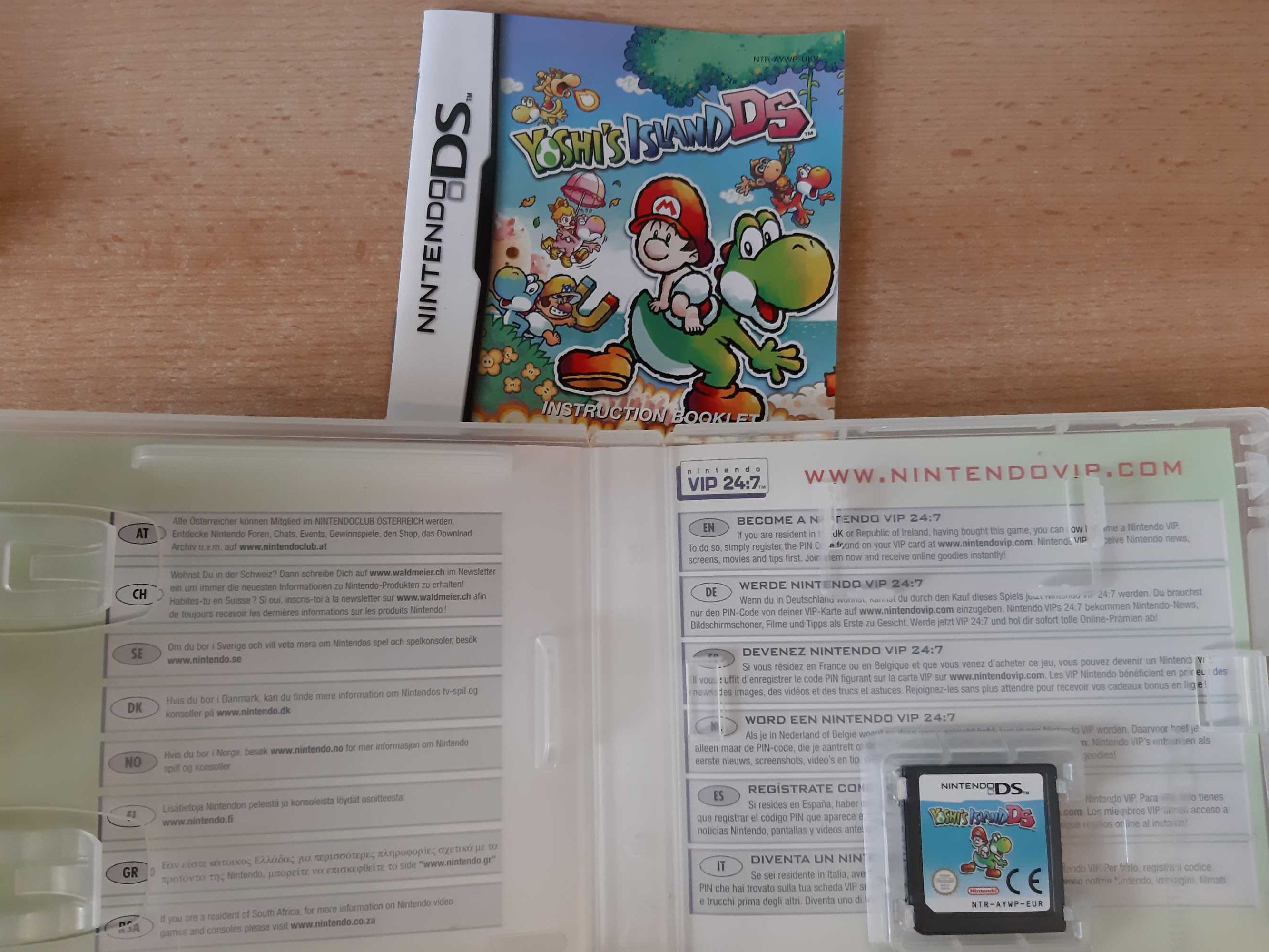Yoshi's Island DS - Nintendo DS