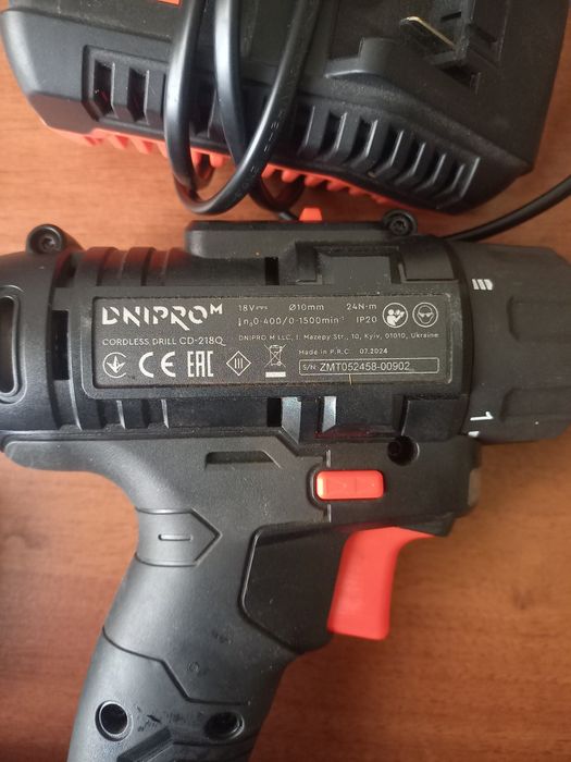 Продам шуруповерт в чудовому стані.