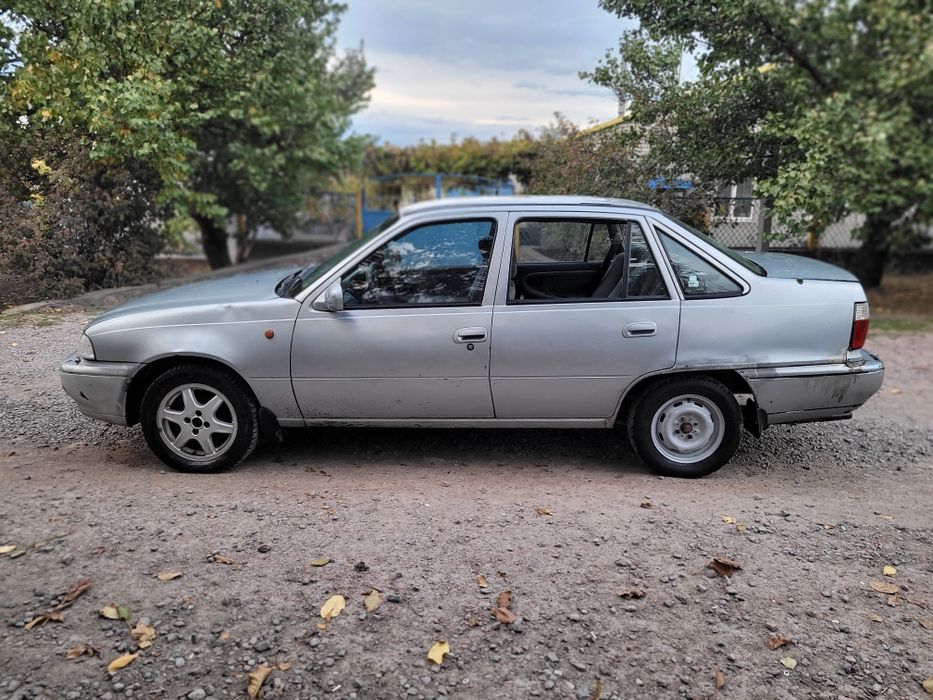 Daewoo Nexia на газу для ЗСУ або військових потреб