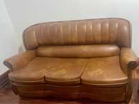 Sofa cama em pele