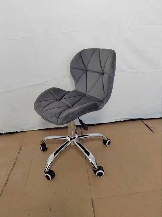 Акція!крісло велюрове,крісло на колесах,стул мастера,кресло на колесах