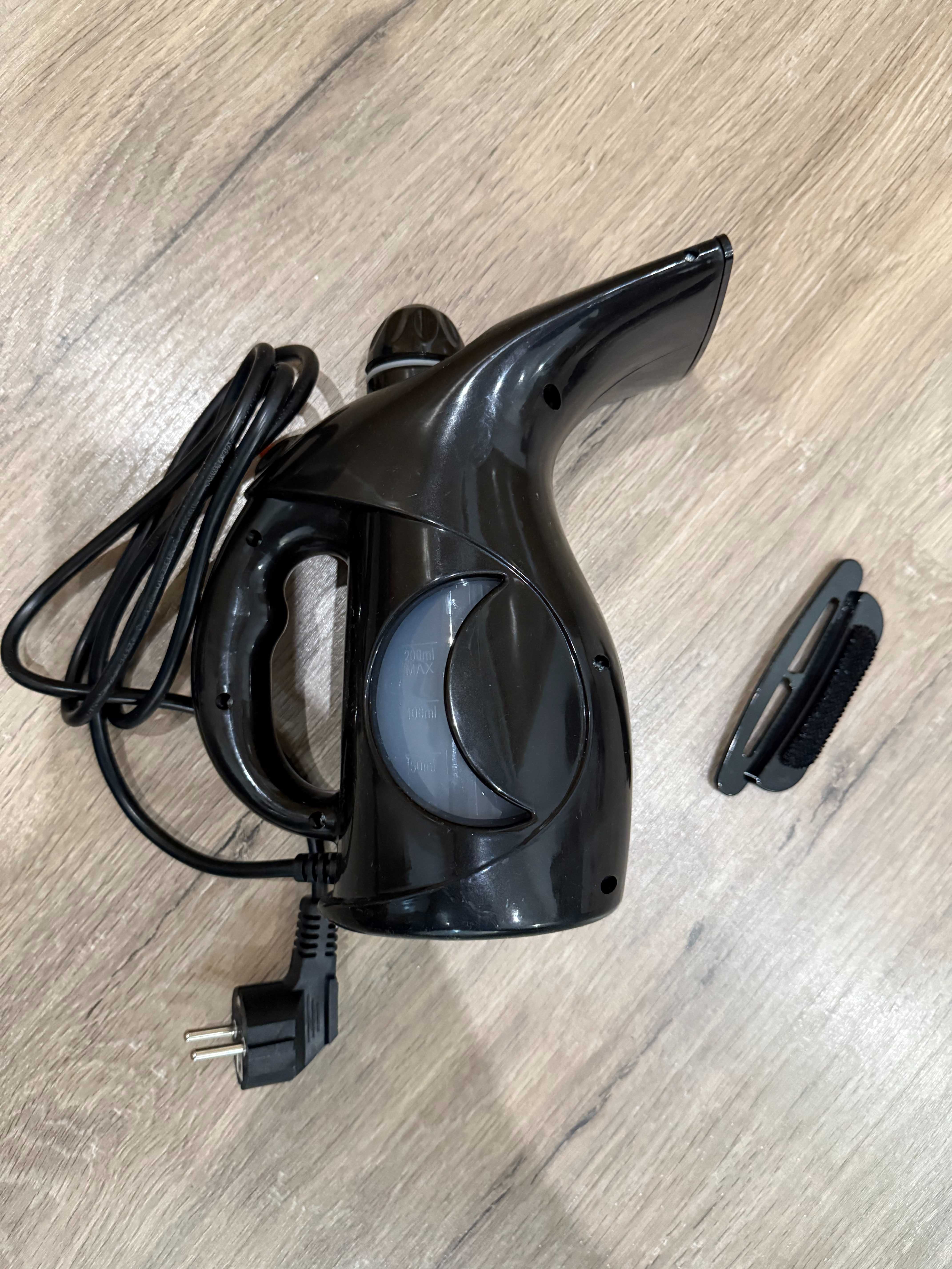 Ferro de Roupas a Vapor - Novo