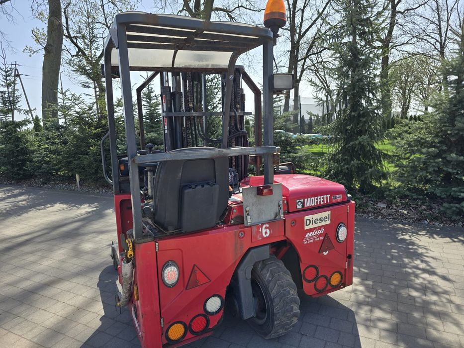 Wózek widłowy Moffet M2 15.1