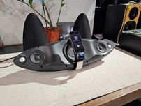 Аудіосистема Bowers & Wilkins Zeppelin Air
