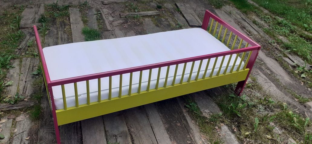 Łóżeczko dziecięce 160x70 IKEA z materacem lateksowym