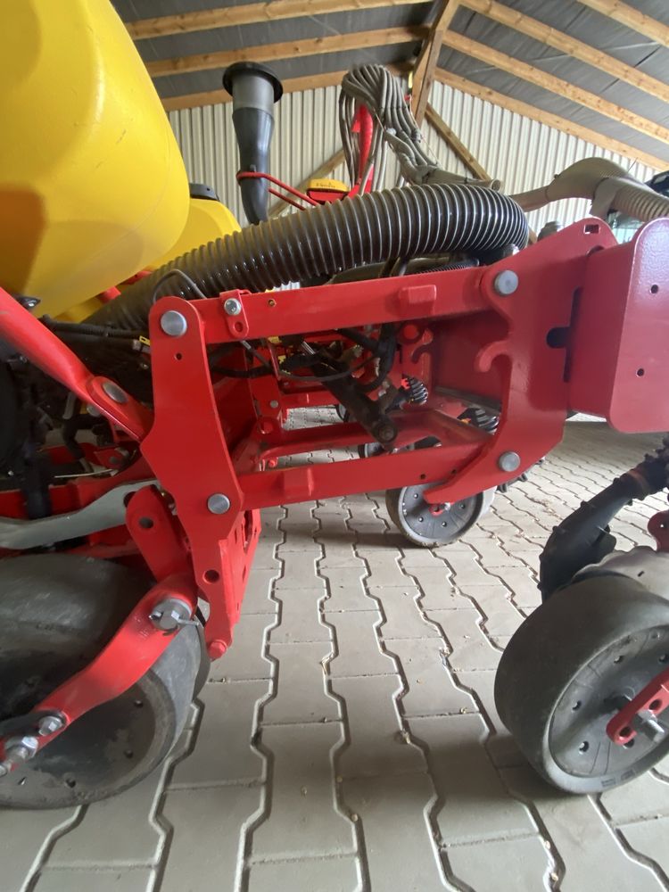 Siewnik Väderstad Tempo TPV 12