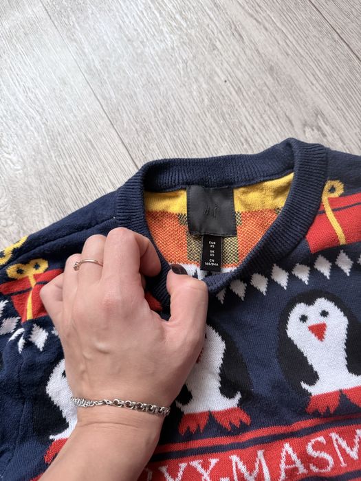 Новорічні светри для сімейної фотосесії family look