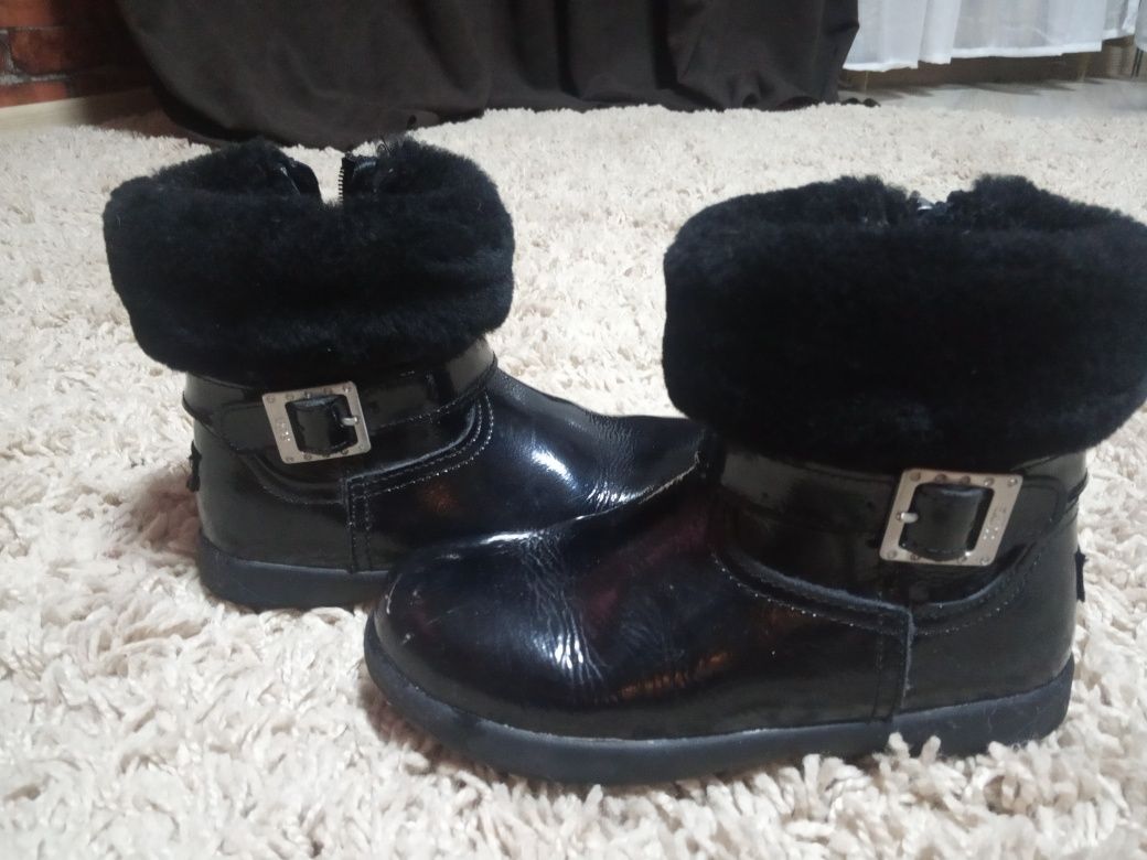 Сапожки,ботинки UGG