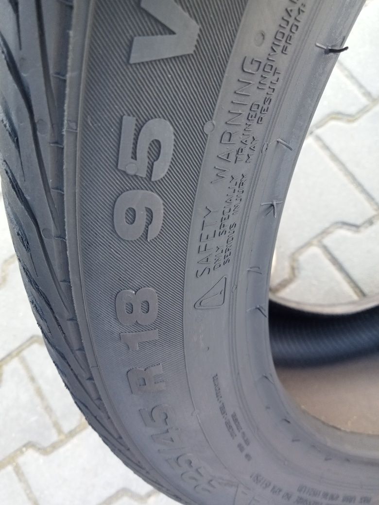 4x Opony Używane Letnie 225/45R18 Continental