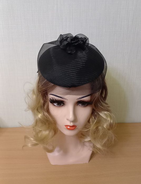 Шляпа таблетка винтажная черная